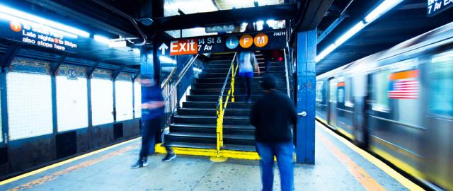 Entrada de metro en Brooklyn